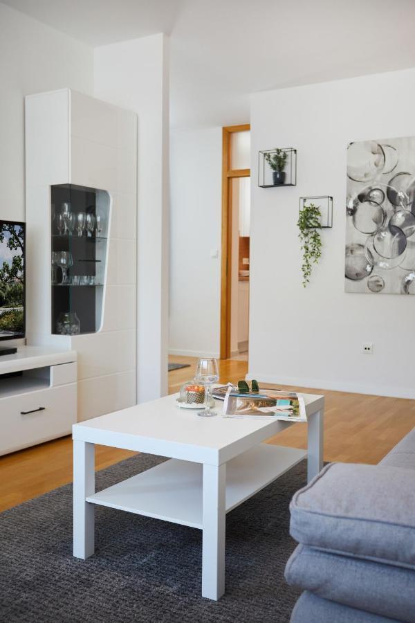 Spacious 2Bdr Apartment Near Business District Zagreb Buitenkant foto