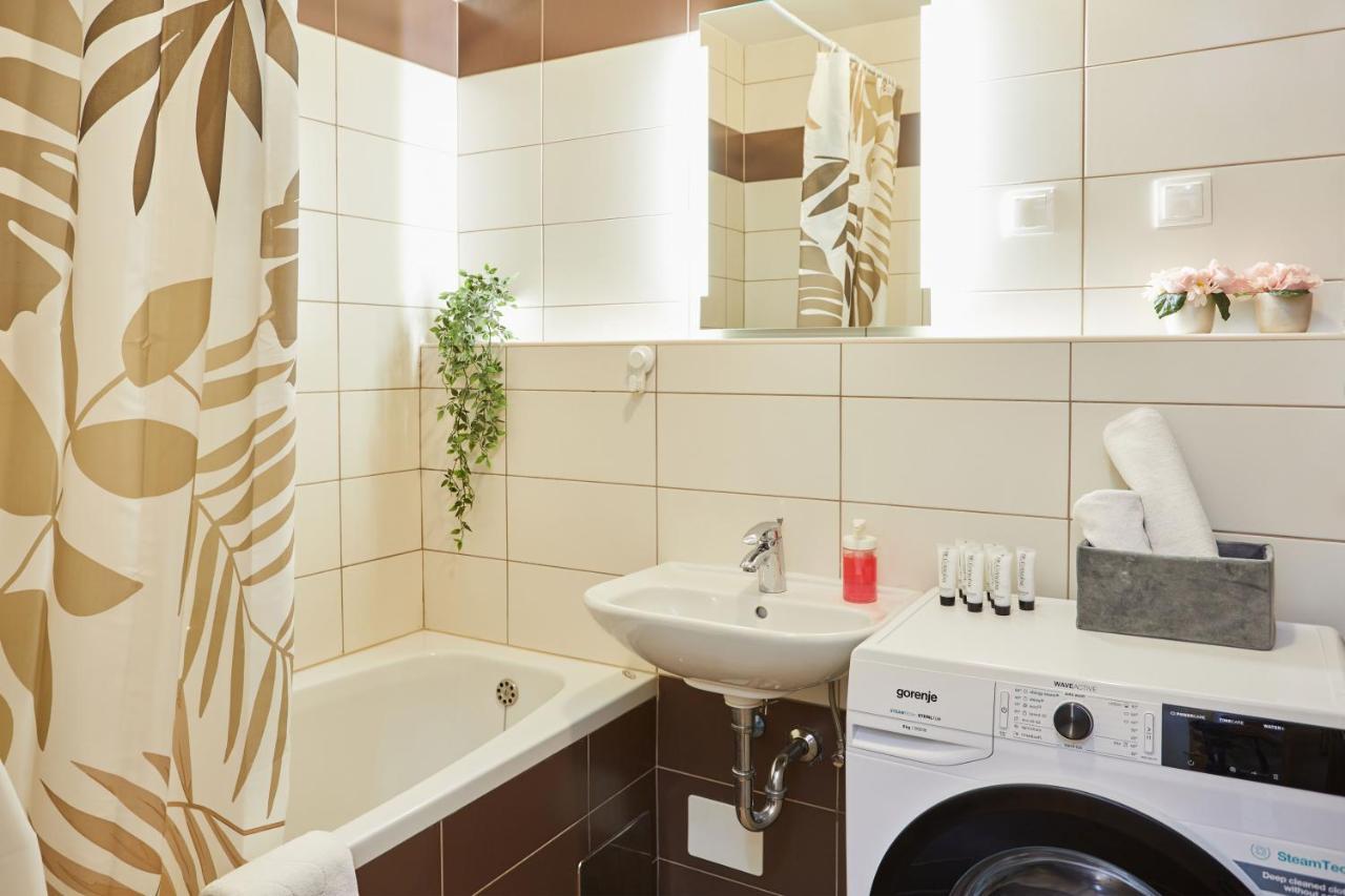 Spacious 2Bdr Apartment Near Business District Zagreb Buitenkant foto